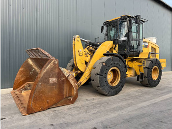 Wheel loader Cat 930M