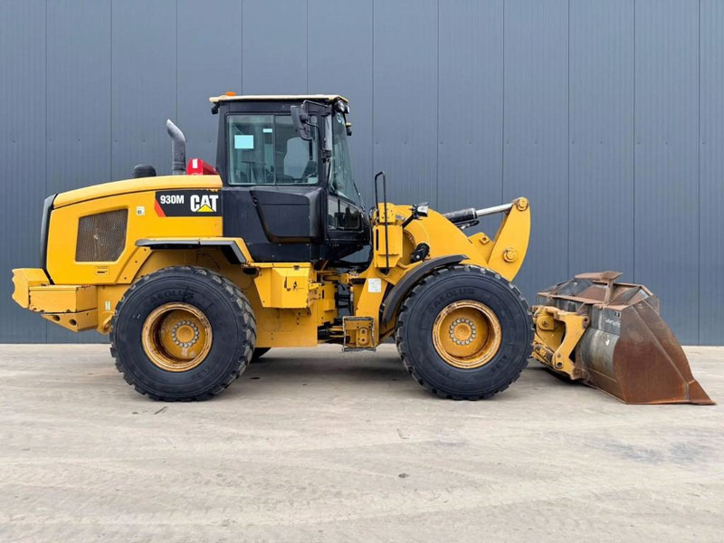 Wheel loader Cat 930M