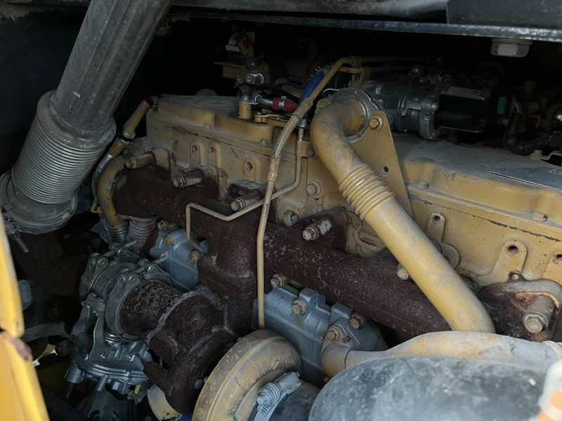 Wheel loader Cat 930M