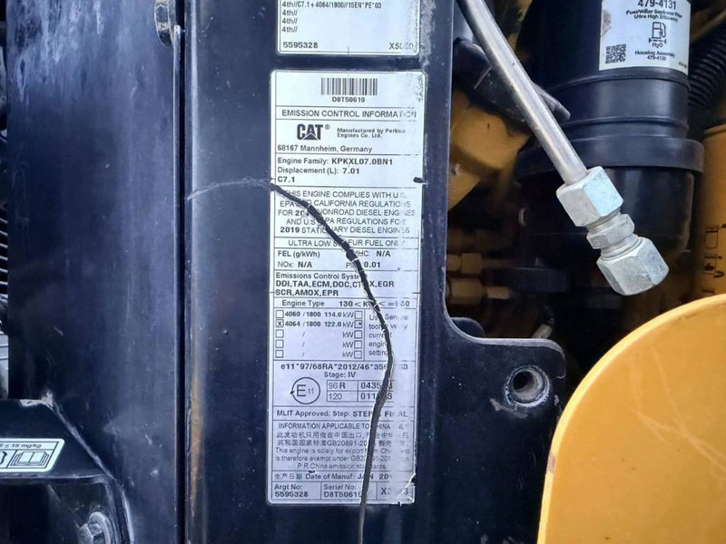 Wheel loader Cat 930M