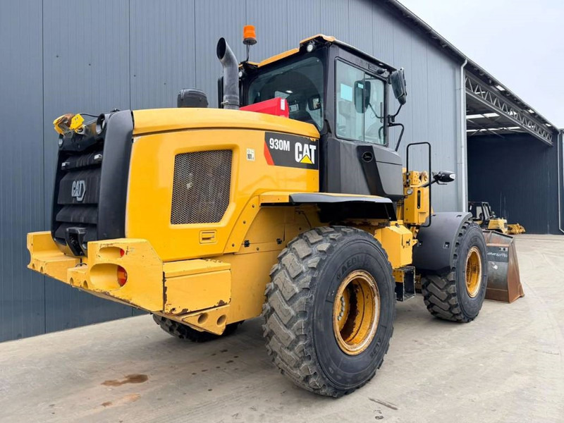 Wheel loader Cat 930M
