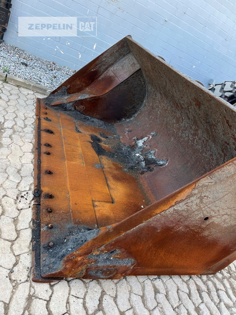 Wheel loader Cat 930M