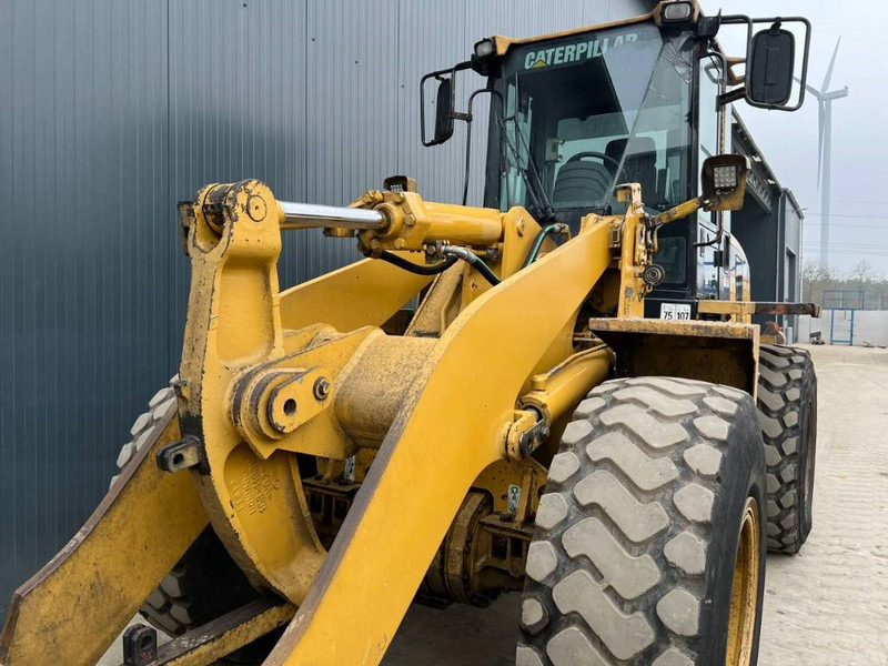 Wheel loader Cat 938G