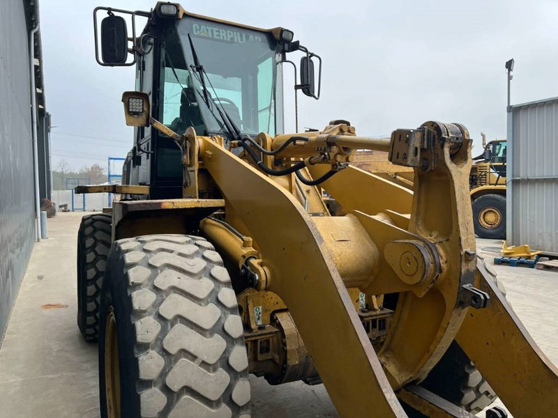 Wheel loader Cat 938G