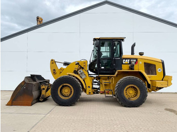 Wheel loader Cat 938K - German German / Backup Camera