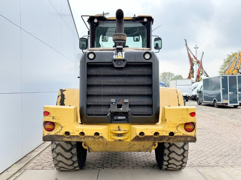 Wheel loader Cat 938K - German German / Backup Camera