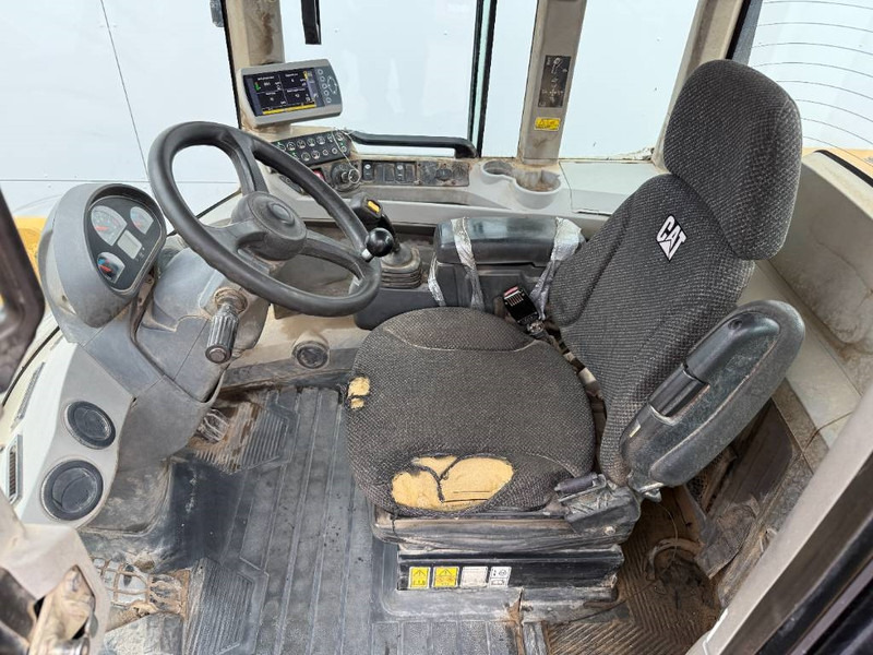 Wheel loader Cat 938K - German Machine / Automatic Greasing