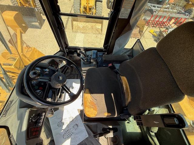 Wheel loader Cat 938 G