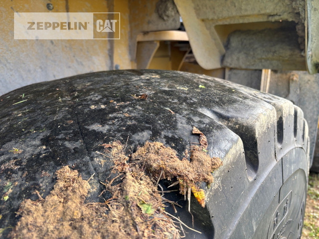 Wheel loader Cat 950M