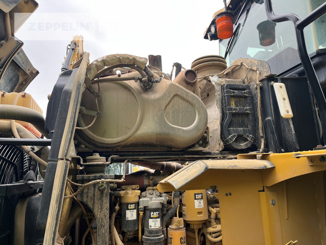 Wheel loader Cat 950M