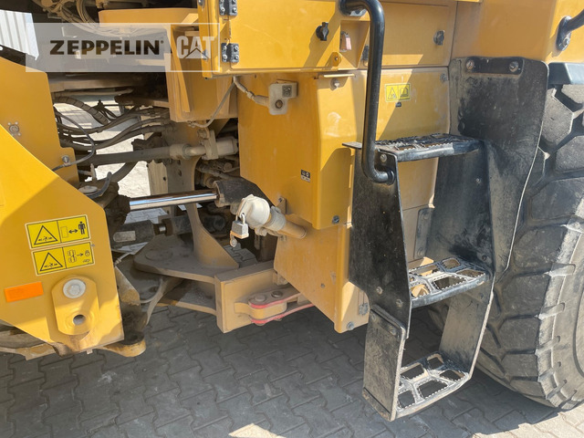 Wheel loader Cat 950M
