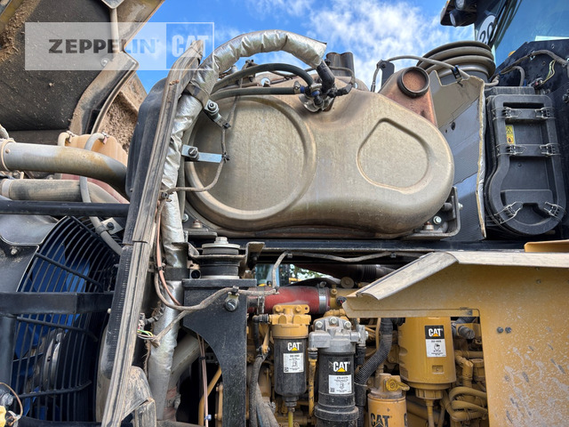 Wheel loader Cat 950M