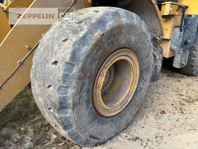 Wheel loader Cat 950M