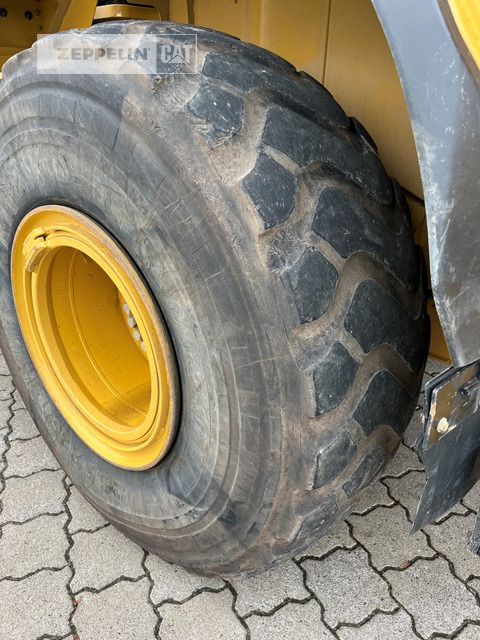 Wheel loader Cat 950M