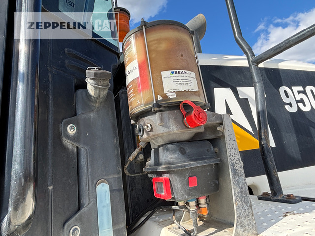 Wheel loader Cat 950M