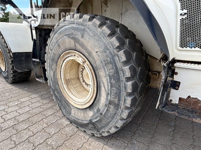 Wheel loader Cat 950M