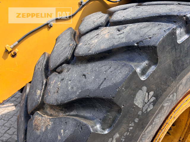 Wheel loader Cat 950M