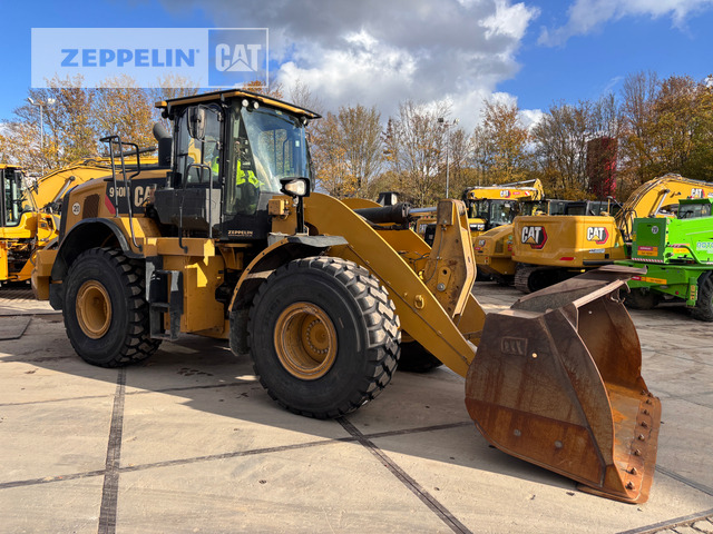 Wheel loader Cat 950M