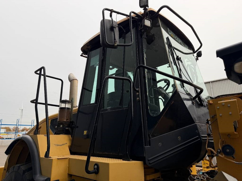 Wheel loader Cat 962H