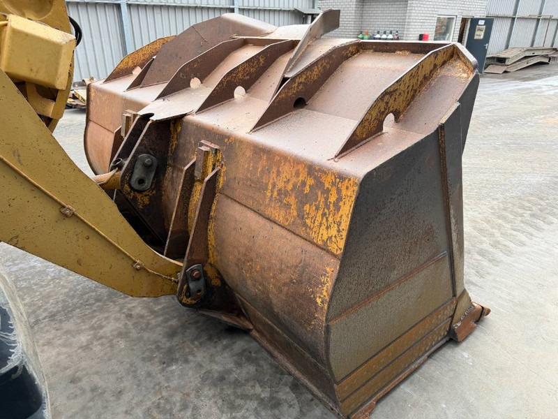 Wheel loader Cat 962H