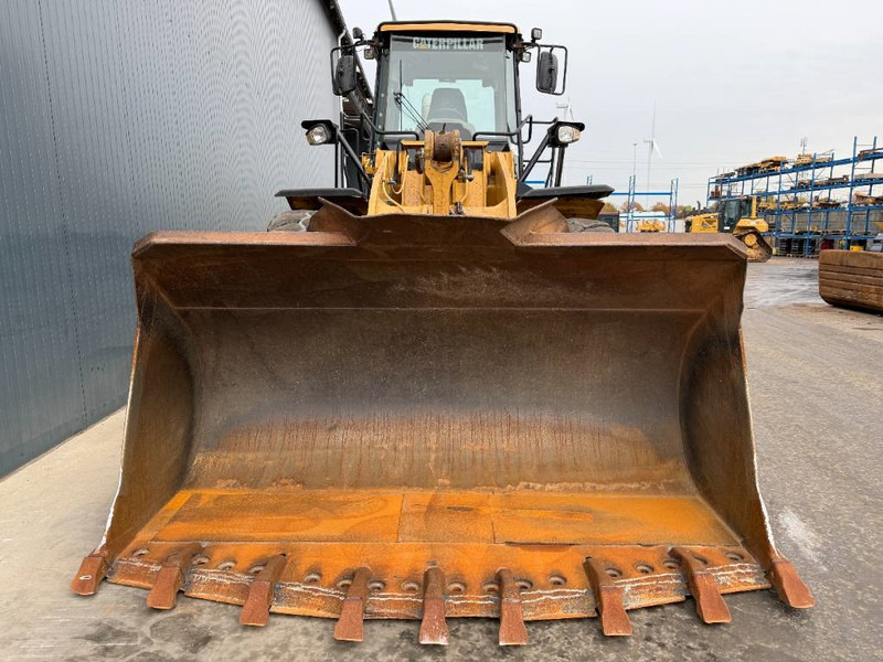 Wheel loader Cat 962H