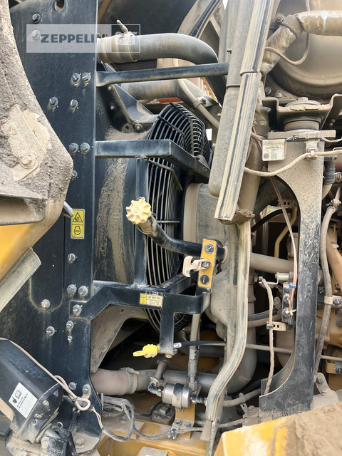 Wheel loader Cat 962M