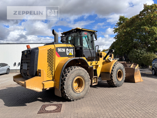 Wheel loader Cat 962M