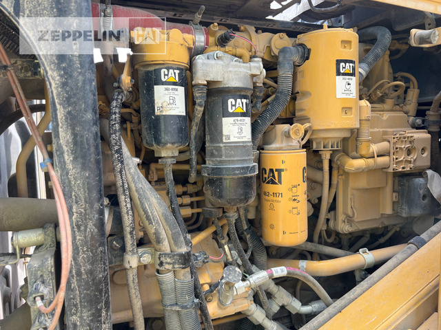 Wheel loader Cat 962M