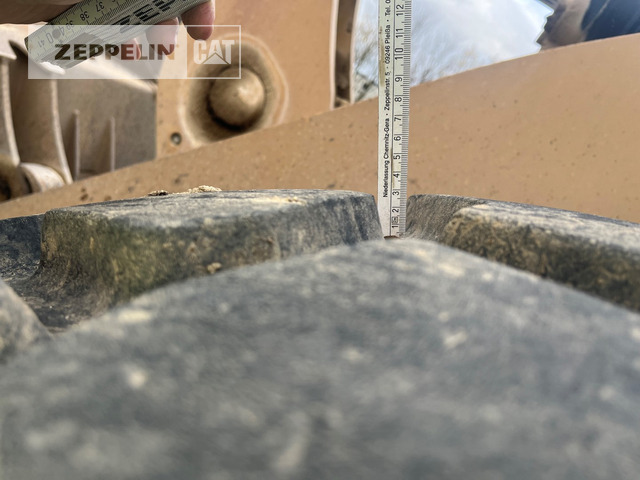 Wheel loader Cat 962M