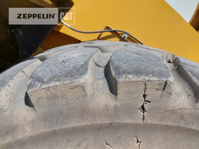 Wheel loader Cat 962M
