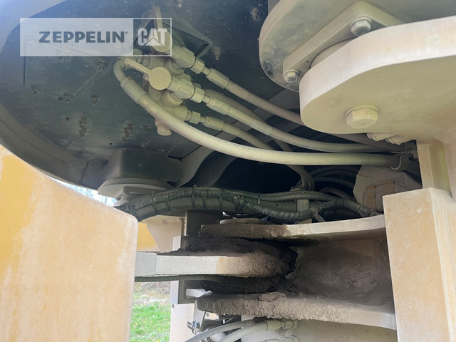 Wheel loader Cat 962M