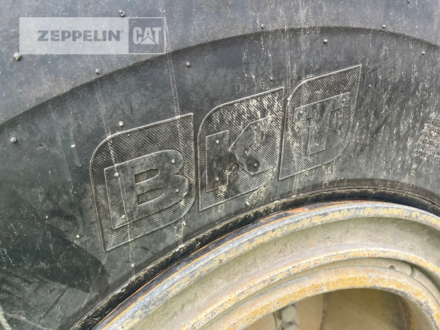 Wheel loader Cat 962M