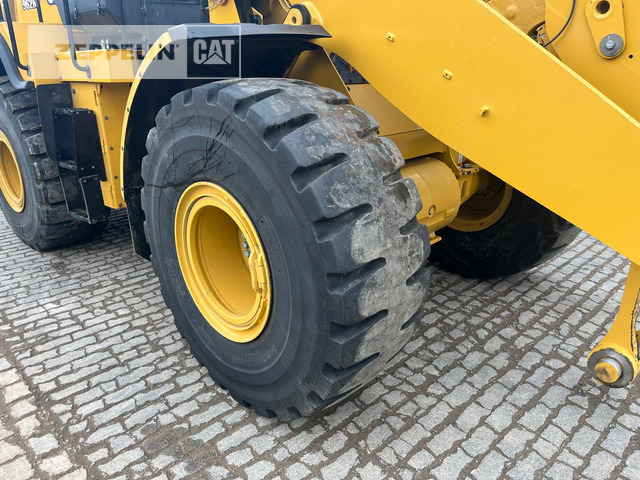 Wheel loader Cat 962M