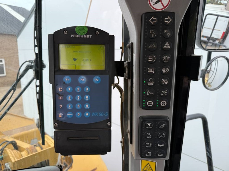 Wheel loader Cat 966K - German Machine / Weight System