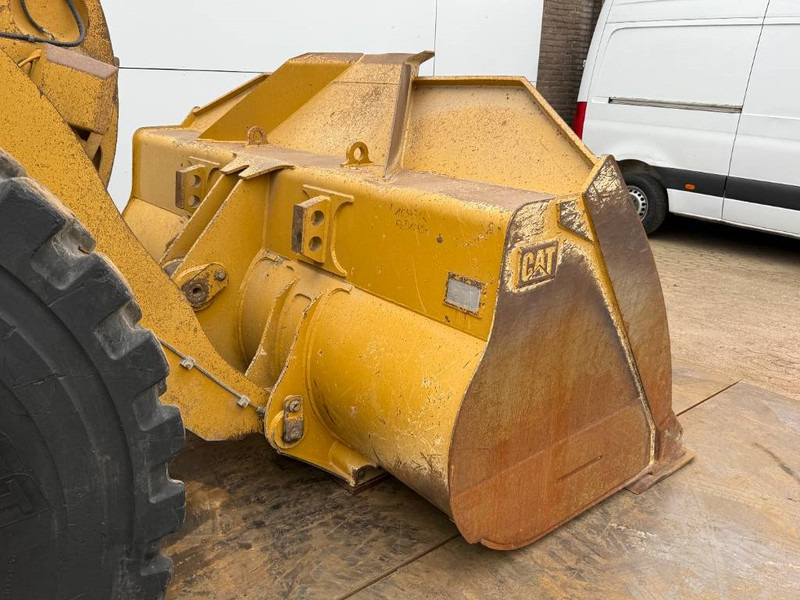 Wheel loader Cat 966K - German Machine / Weight System