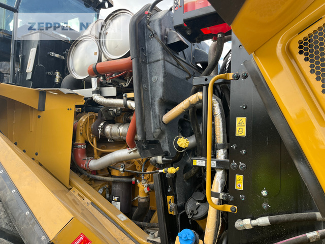 Wheel loader Cat 966M