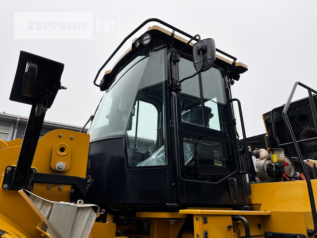 Wheel loader Cat 966M