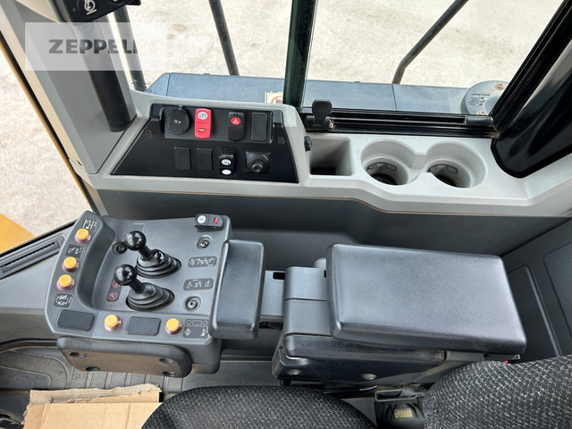 Wheel loader Cat 966MXE