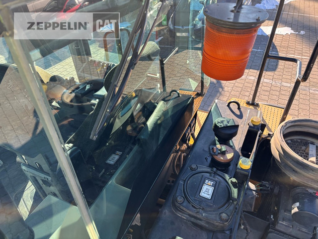 Wheel loader Cat 966MXE