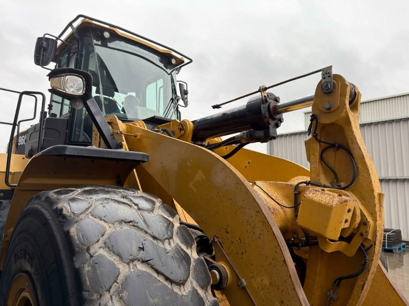 Wheel loader Cat 966M XE