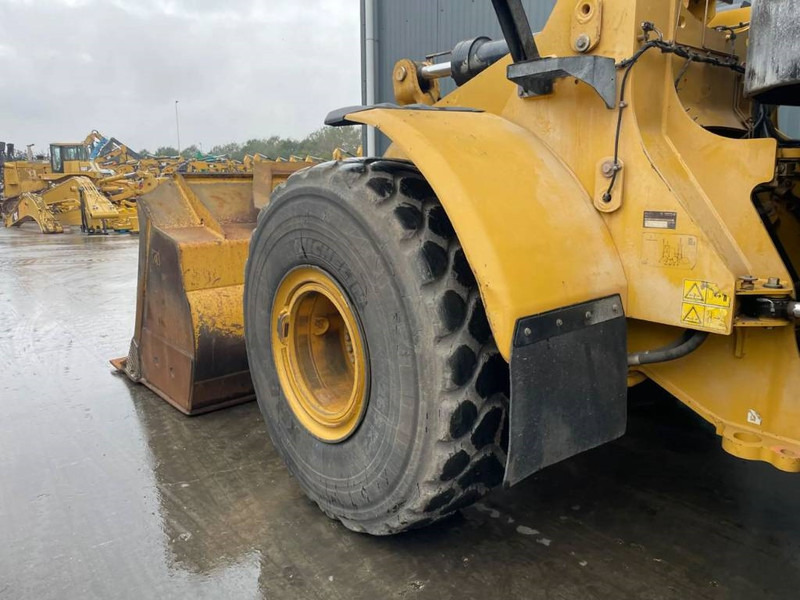 Wheel loader Cat 966M XE