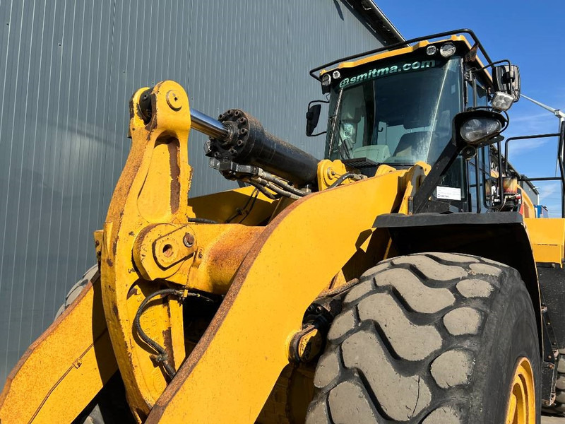 Wheel loader Cat 972M