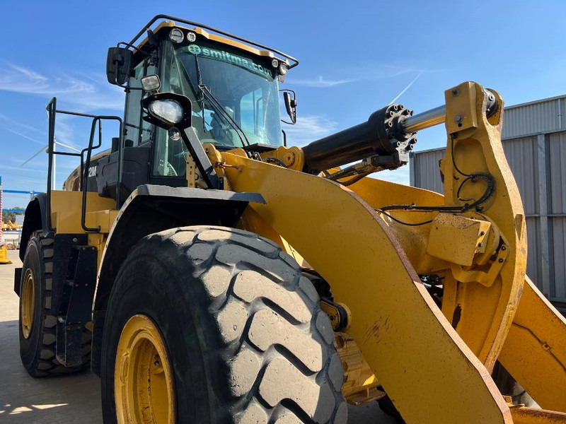 Wheel loader Cat 972M