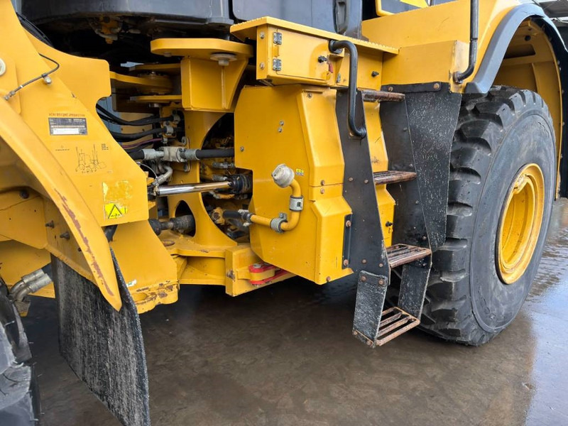 Wheel loader Cat 972M