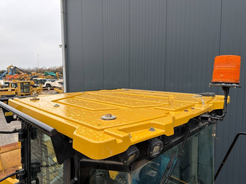 Wheel loader Cat 972M