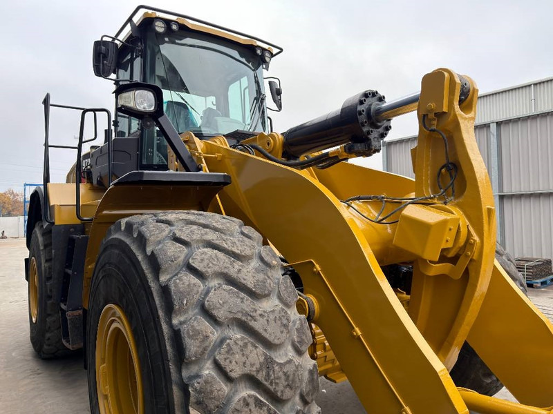 Wheel loader Cat 972M