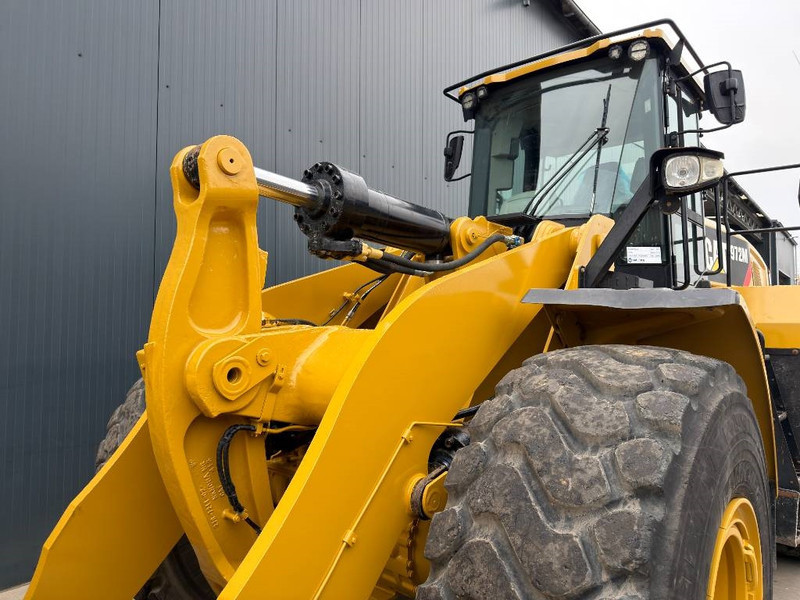 Wheel loader Cat 972M