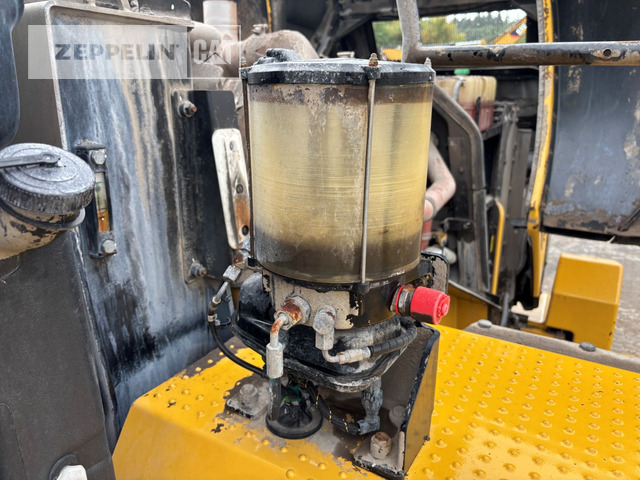 Wheel loader Cat 972M