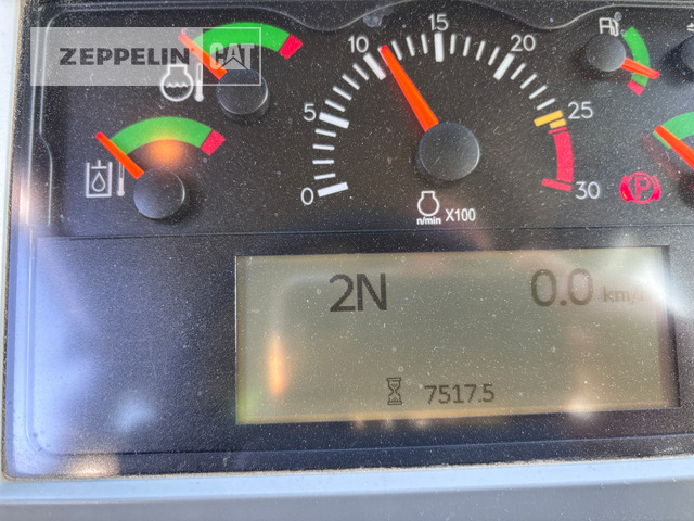 Wheel loader Cat 972M