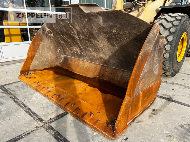 Wheel loader Cat 972M